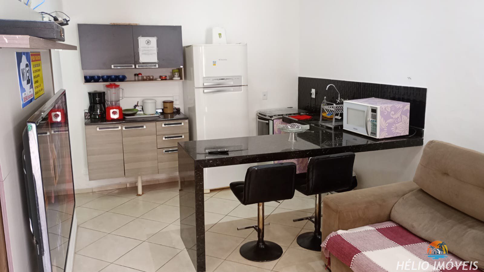 1afd500c-c195-460b-89d7-4516cc8672cf