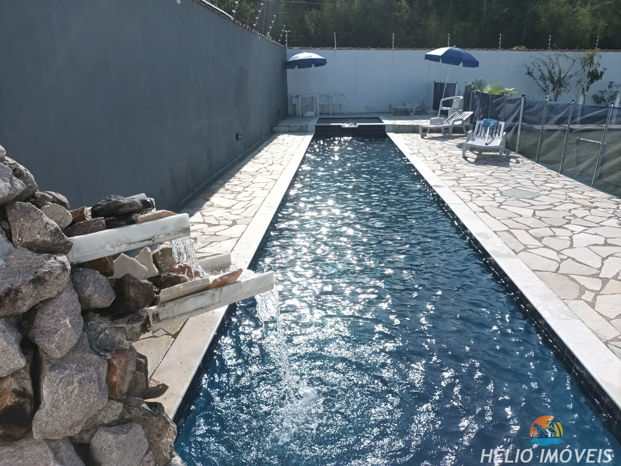 fe44f1dc-ff8a-448d-a4c9-56958ab65a82