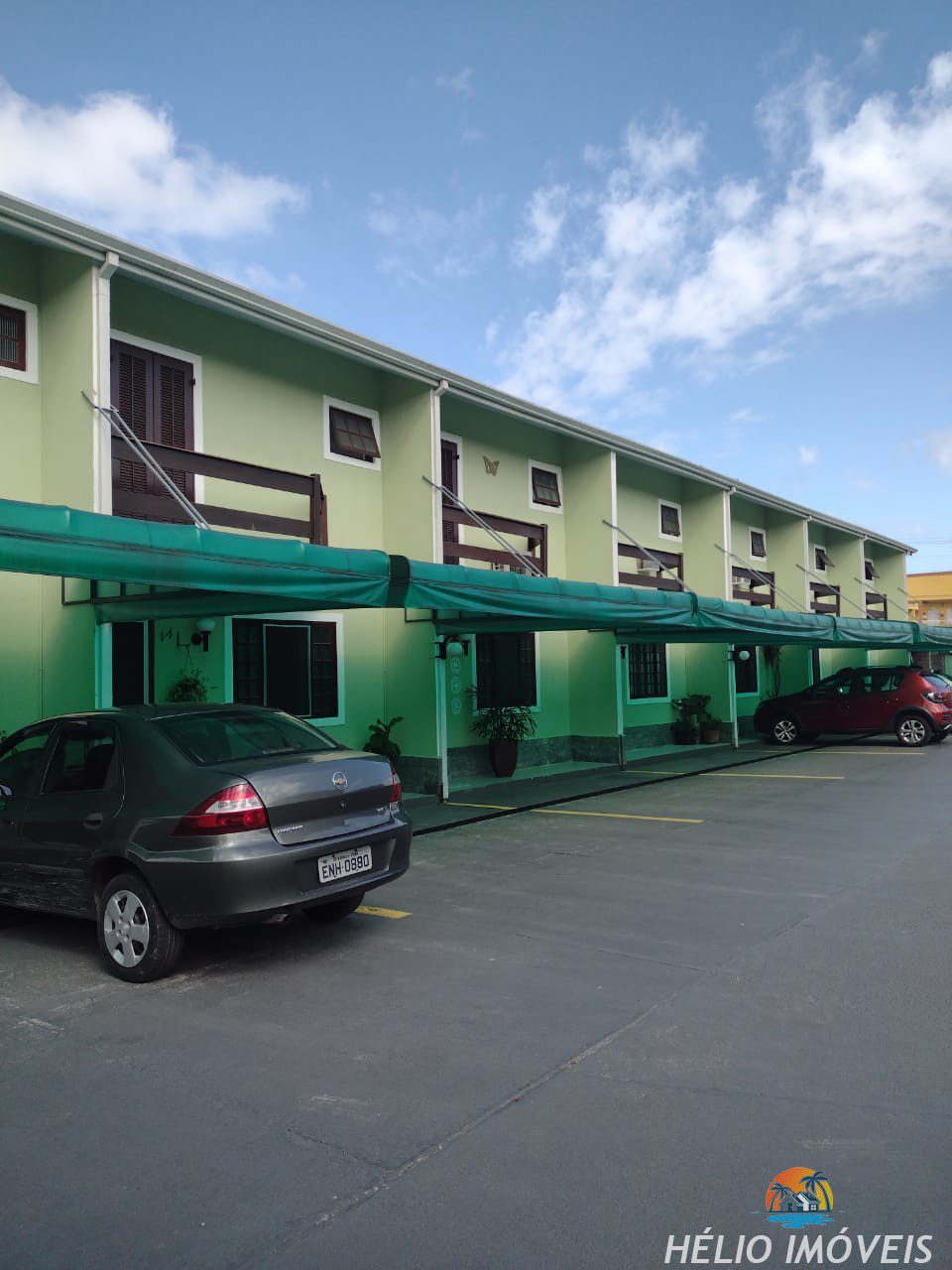 12a8da9a-2e9c-49e6-907f-3daebcecefcd